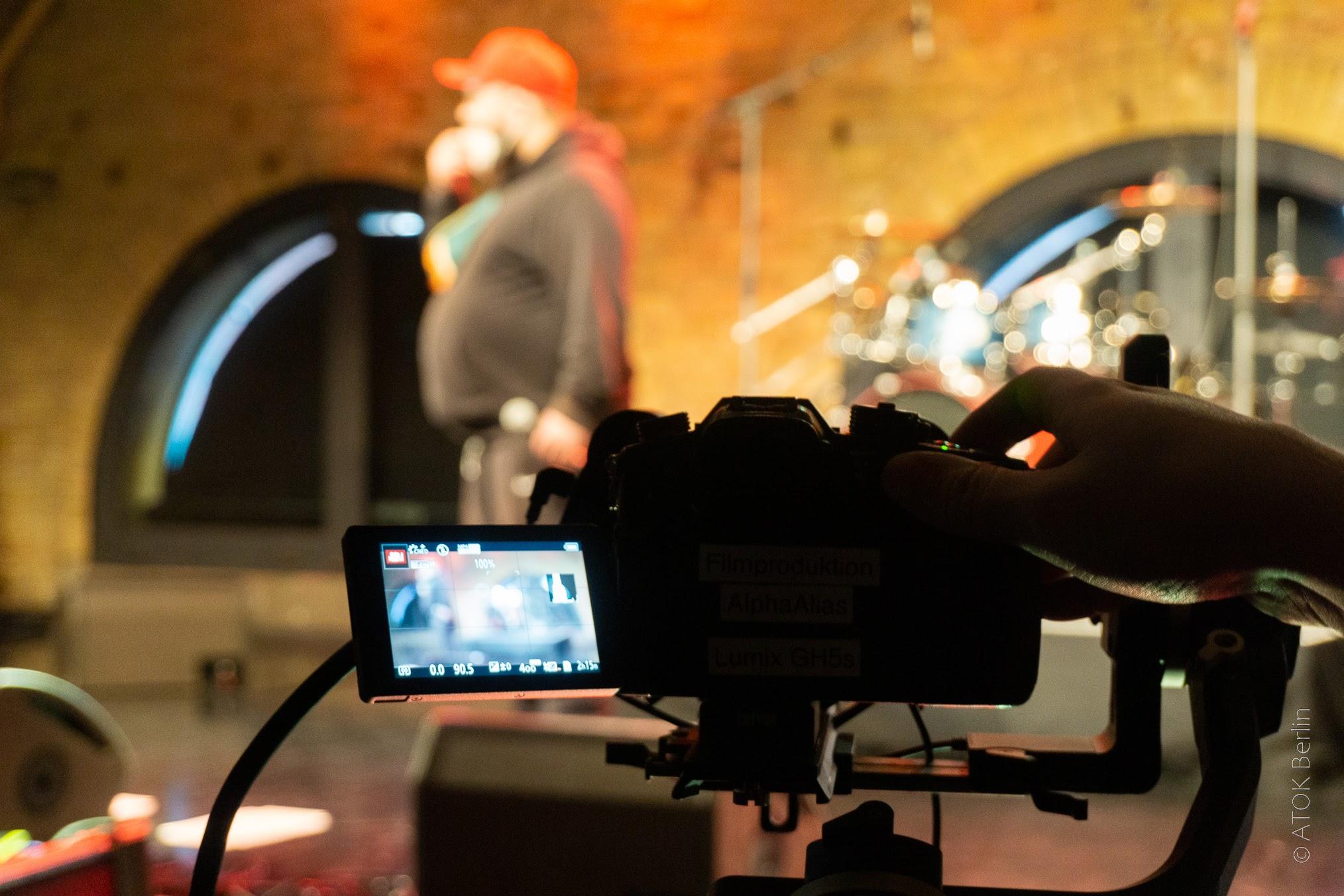 About Us Bild 2, Kamera